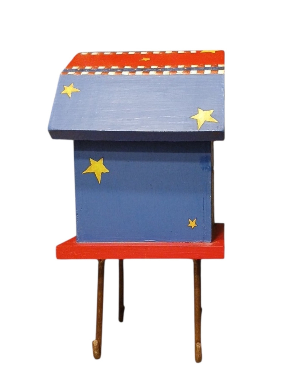 🇺🇸 Hand-Painted Star Blue & Red Birdhouse - Picture 3 of 5